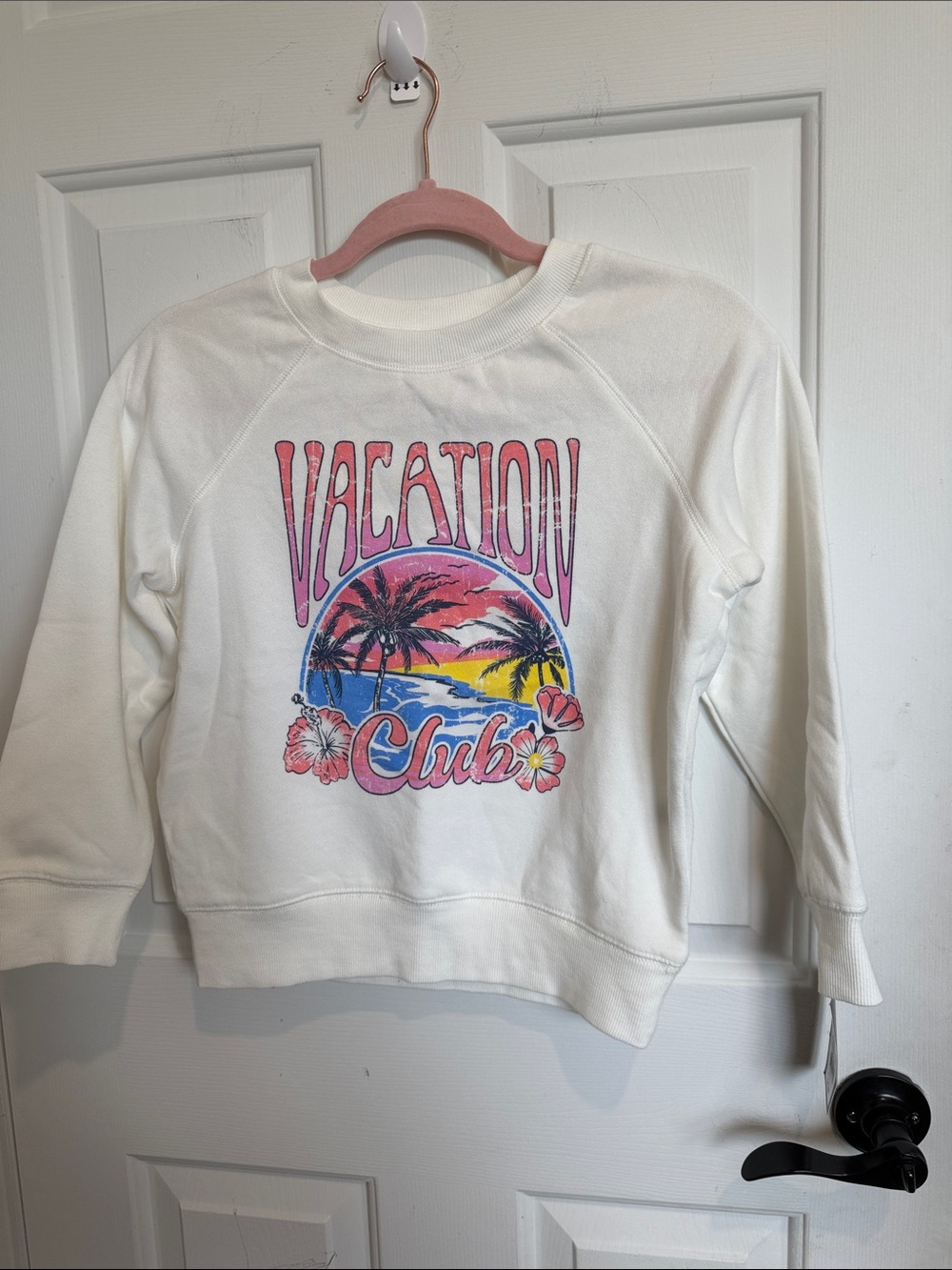 art class White Sweatshirt with Pink & Yellow Graphic "Vacation Club"